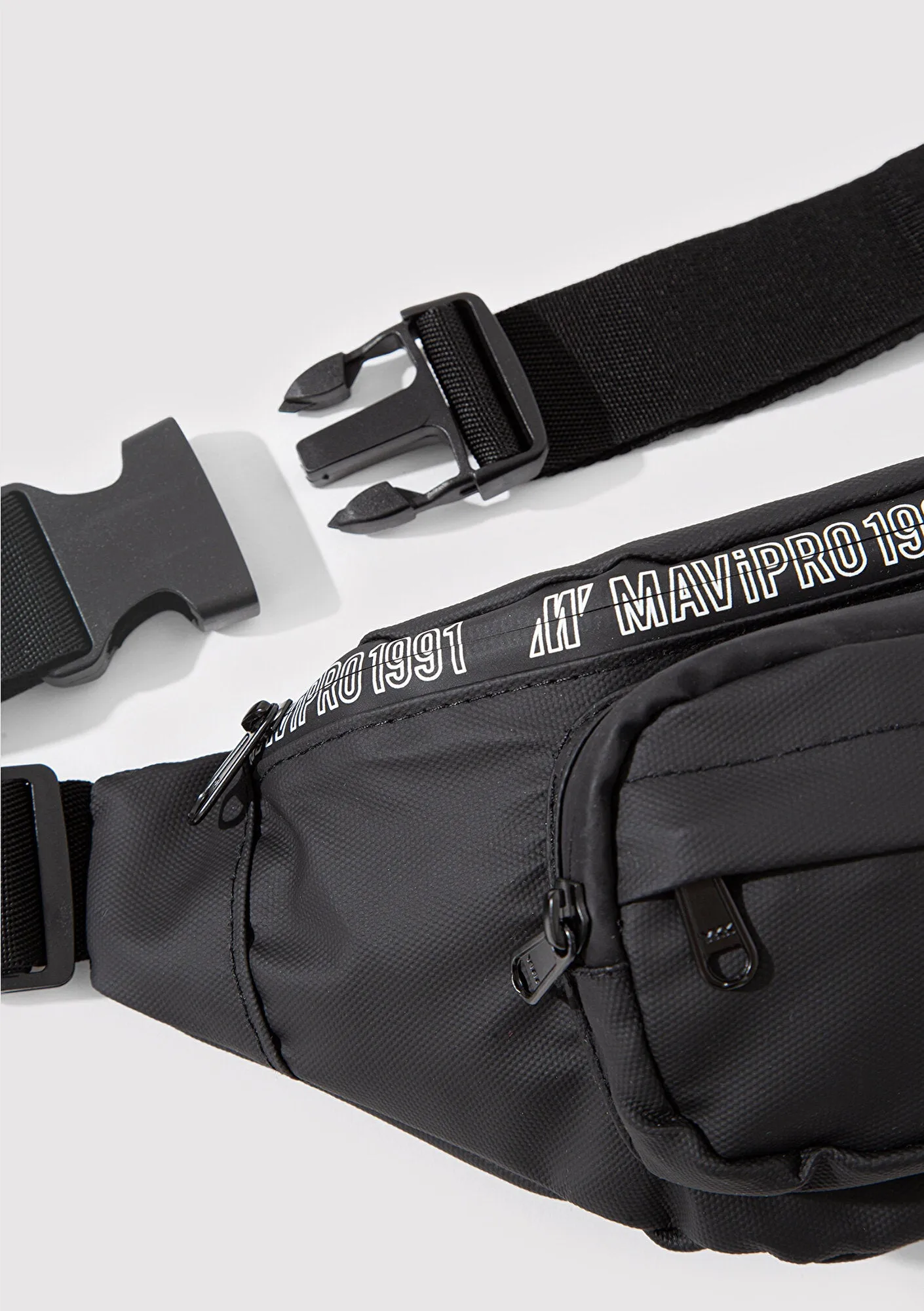 Black Belt Bag