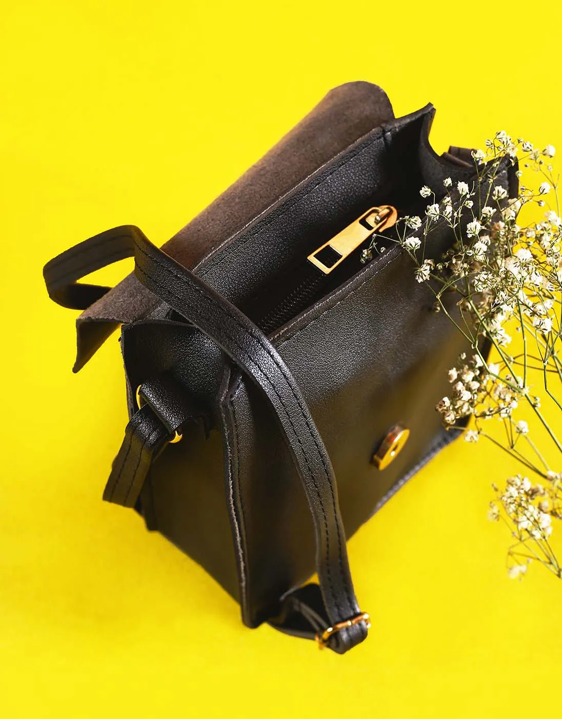 Black Buckle Flip Bag