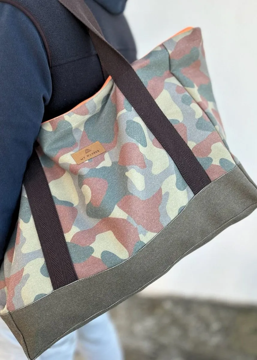 Camo Medium Travel Bag