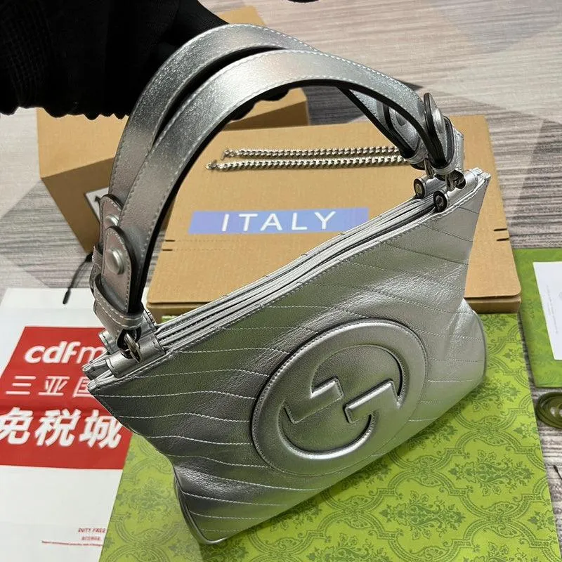 Charm - GG Bags - 199