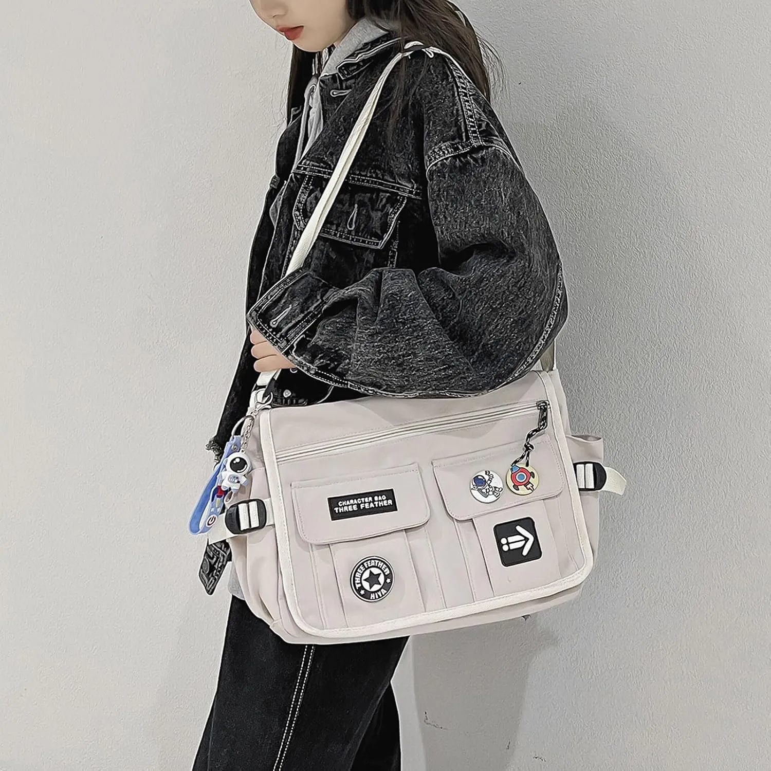 Fashion Crossbody Bag with Cute Accessories Nylon Casual Messenger Bag with Pendant Lightweight Handbag Travel Daypacks (White)