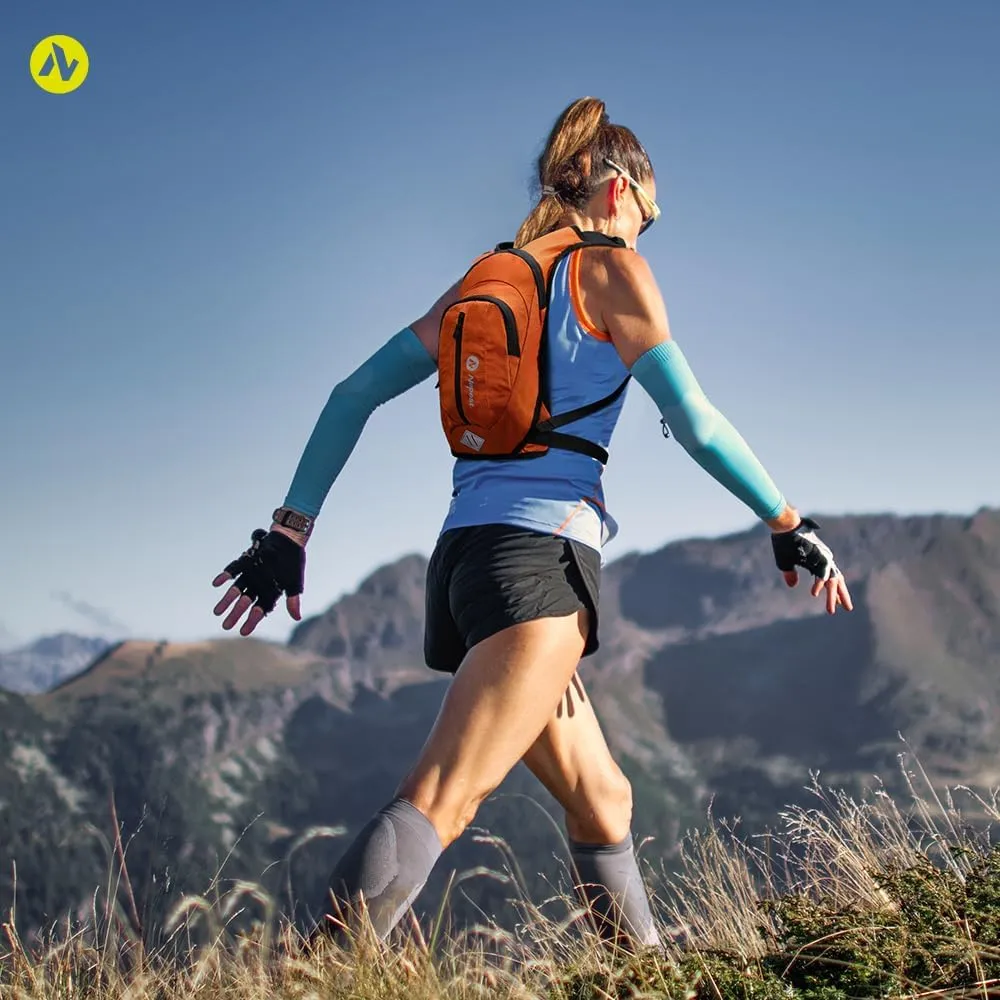 Hydration Pack Backpack for Women & Men, Lightweight Water Backpack with 2L Water Bladder for Hiking Cycling Running Biking