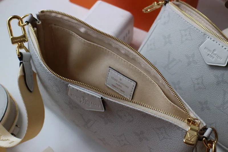 LOV2 Bags - Fashion Bags  1771