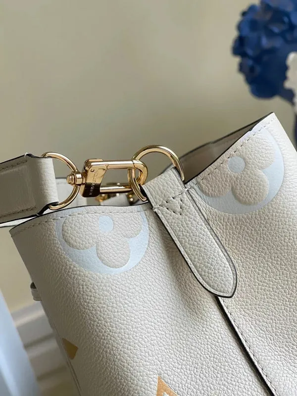 LOV2 Bags - Fashion Bags  2525