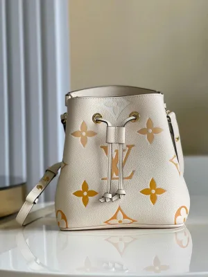 LOV2 Bags - Fashion Bags  2525
