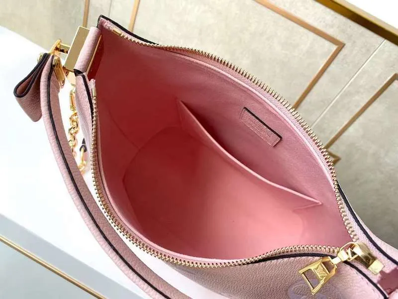 LOV2 Bags - Fashion Bags  2533