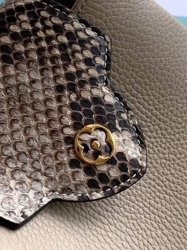 LOV2 Bags - Fashion Bags  753