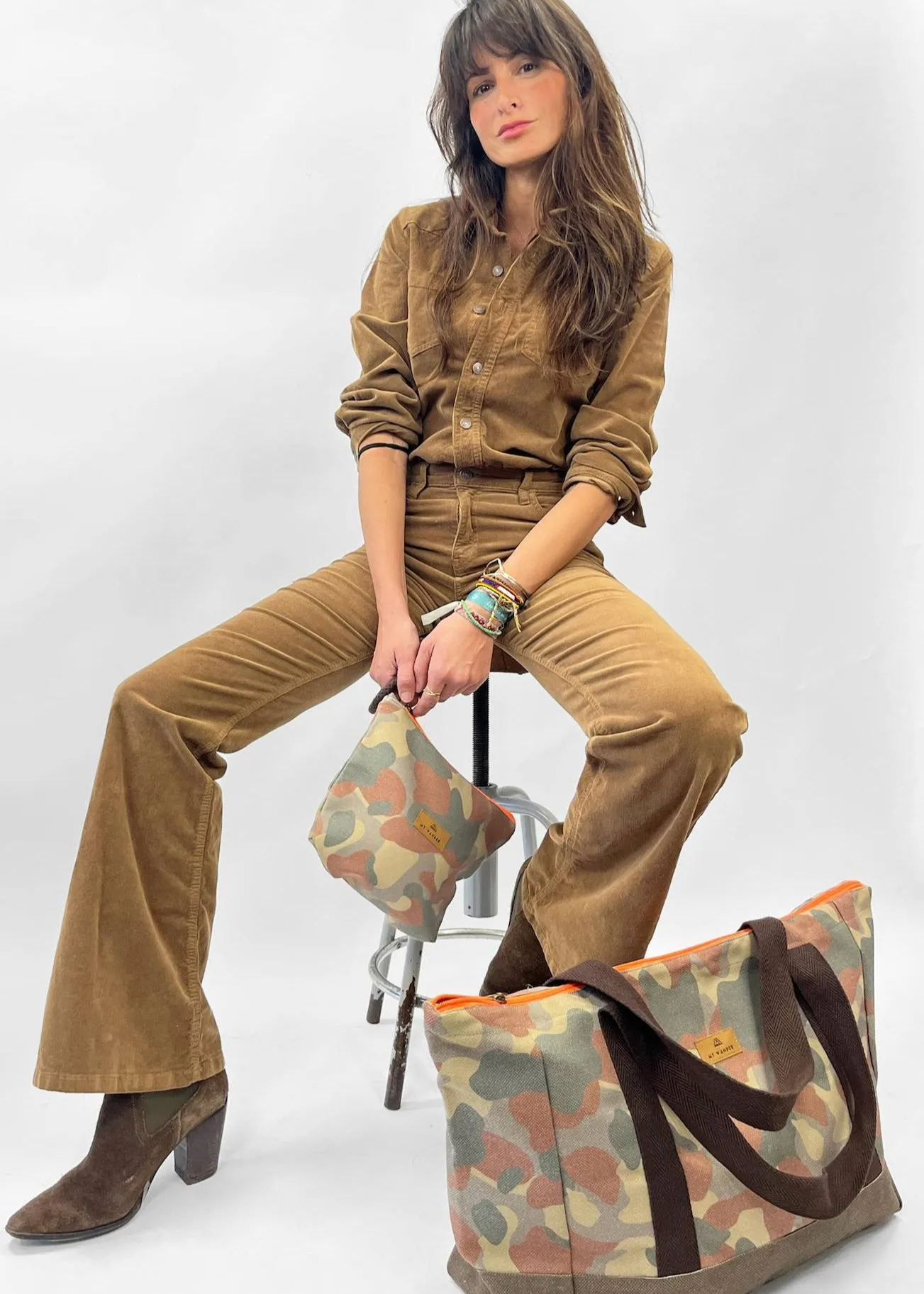 <tc>Camo Extra Large Travel Bag</tc>