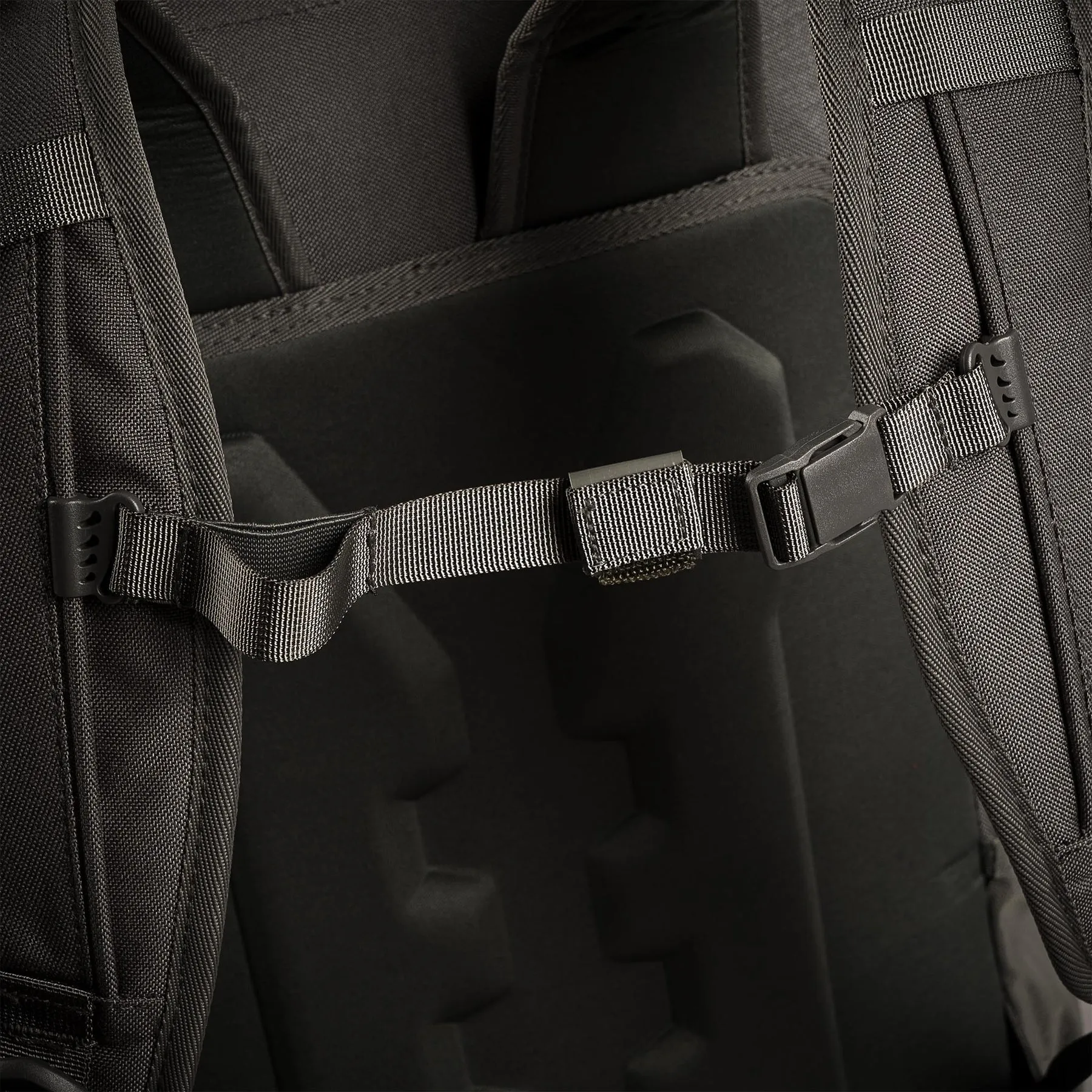 STOIRM 25L Pack Olive