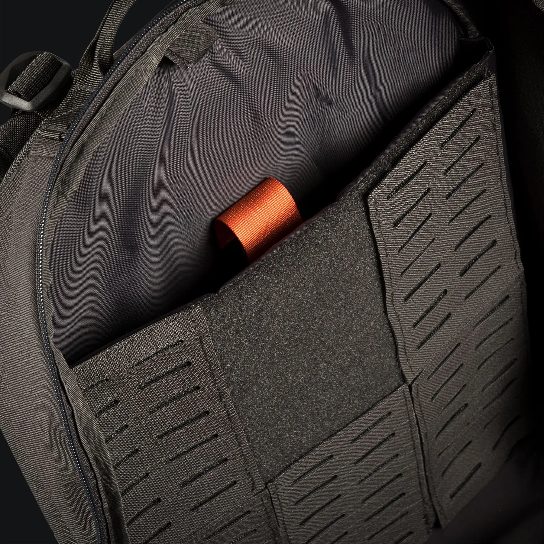 STOIRM 25L Pack Olive