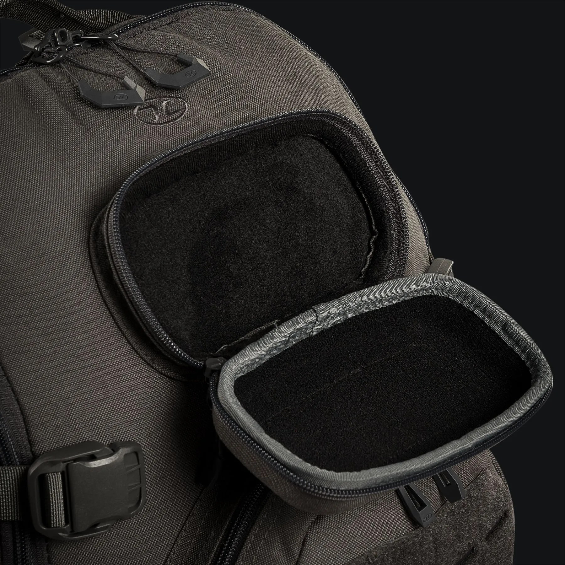 STOIRM 25L Pack Olive