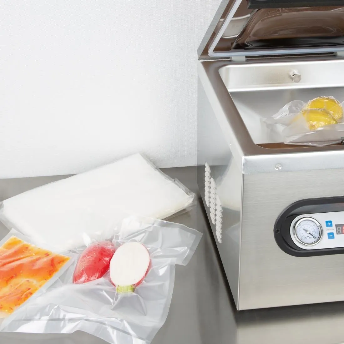 Vogue Vacuum Sealer Bags Embossed 300x350mm (50 Pack)